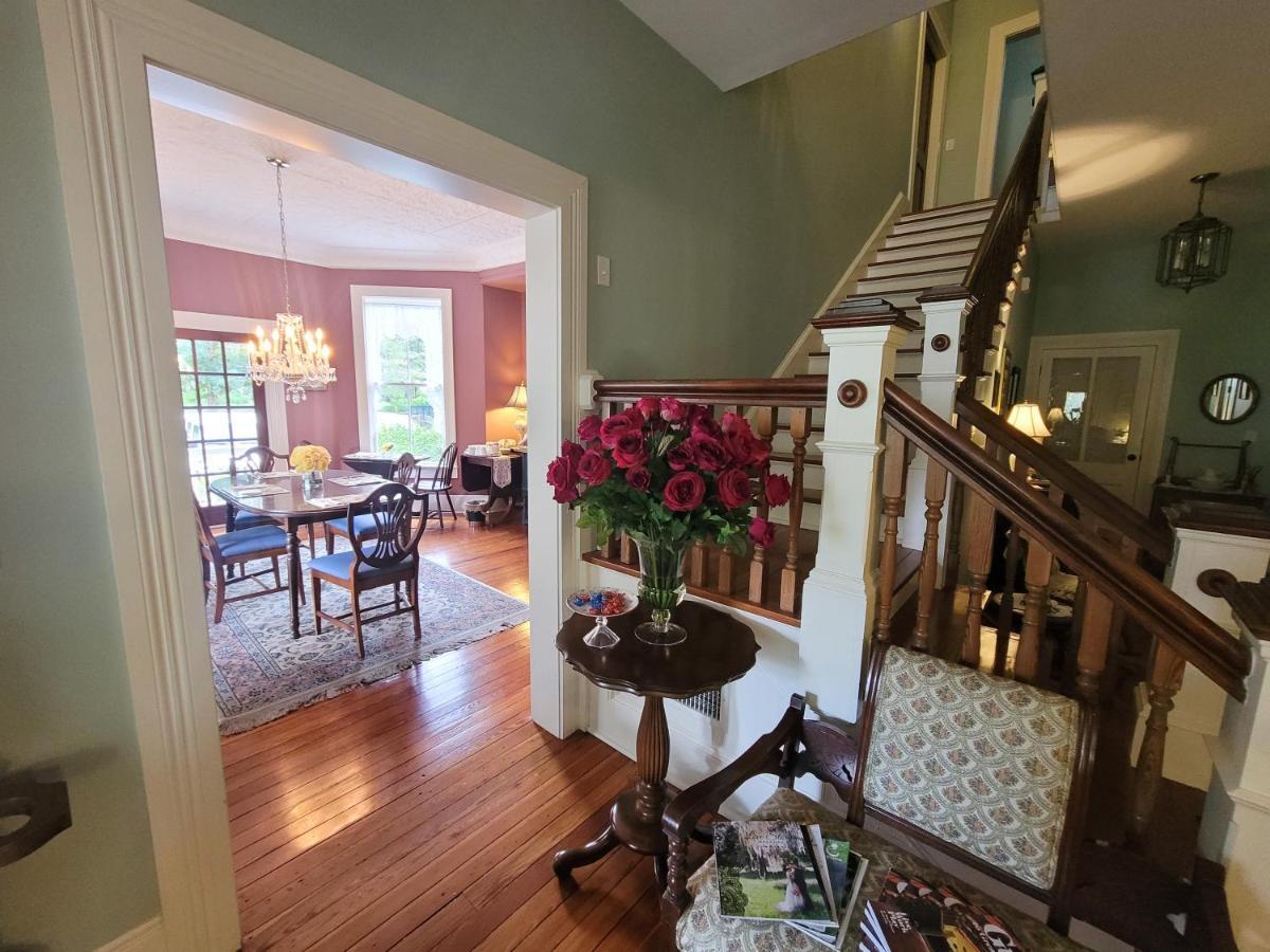 Camellia Rose Inn- King Room Southern Charm Gainesville Extérieur photo