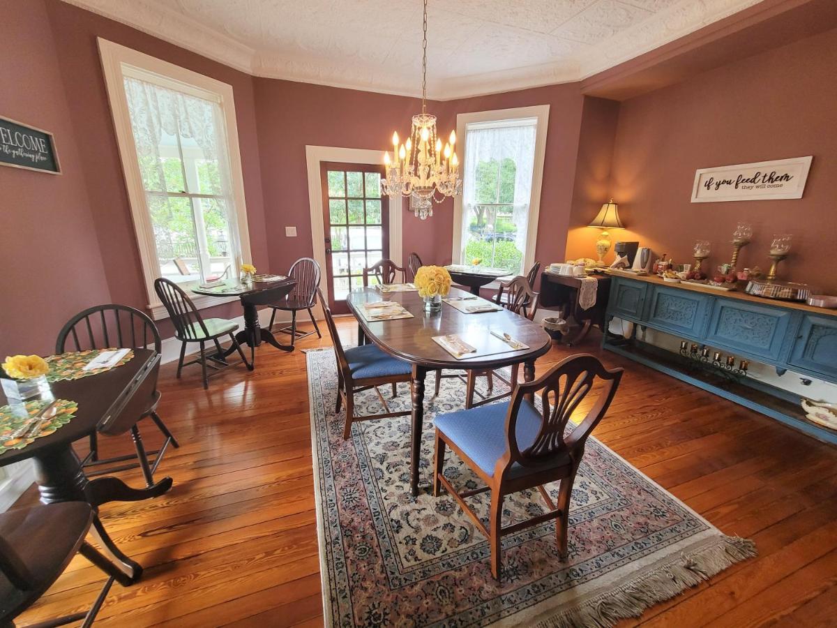 Camellia Rose Inn- King Room Southern Charm Gainesville Extérieur photo